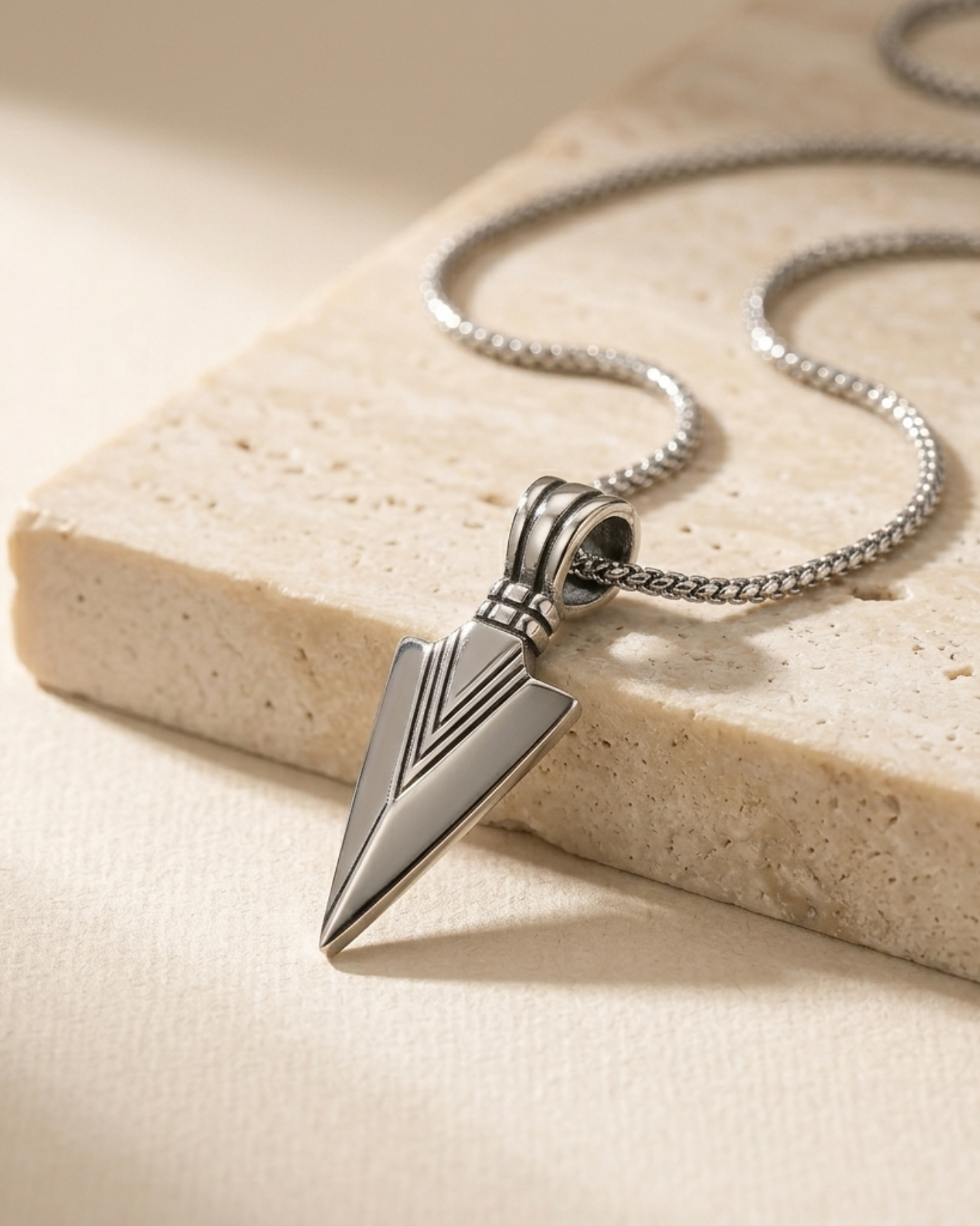 Teer Shape Locket