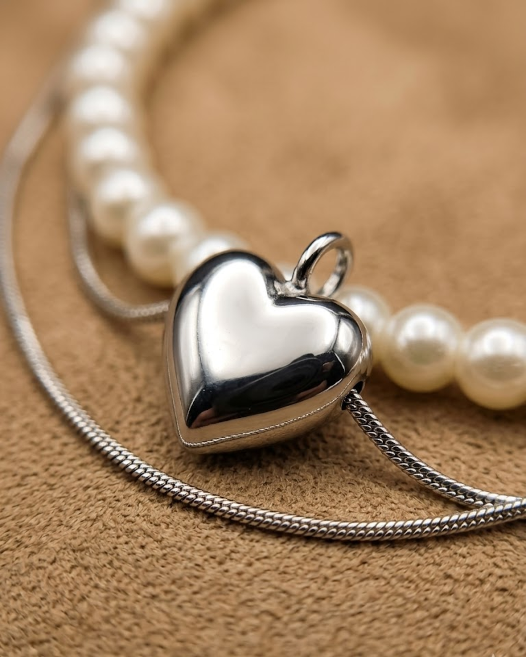 Silver Heart Pearl Chain